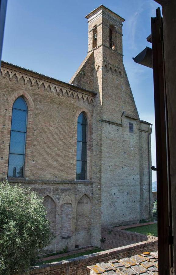 Appartamento Benozzo San Gimignano Bagian luar foto